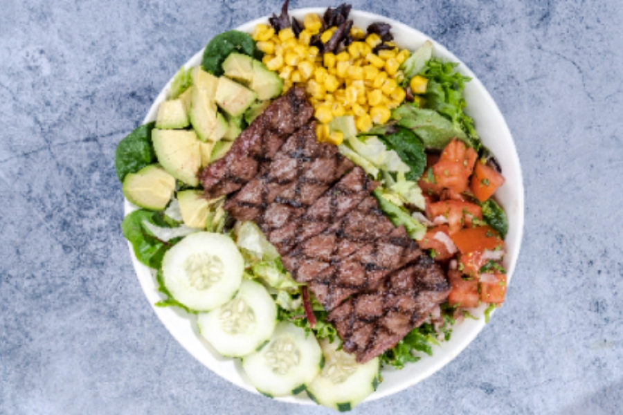 Ensalada con Churrasco 