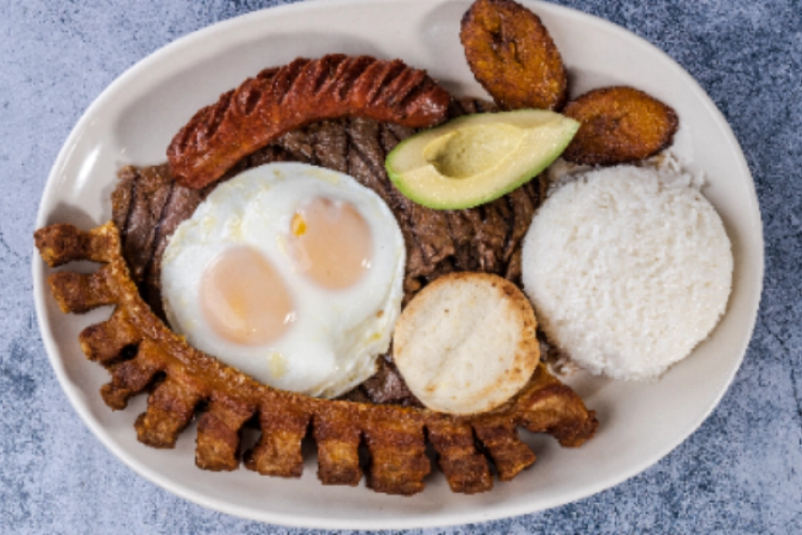 Bandeja Paisa 