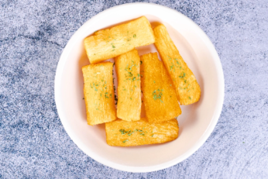 Yuca Frita/ Fried Cassava 