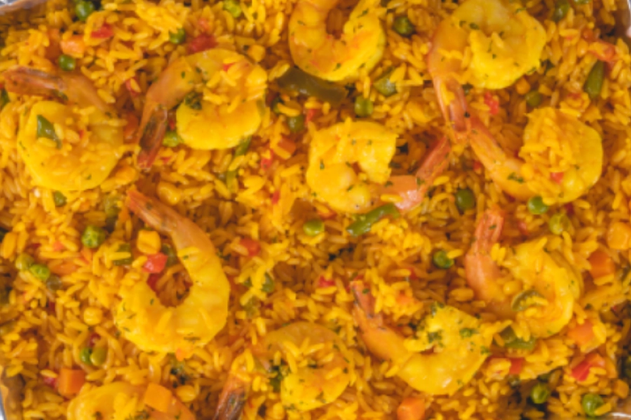 ARROZ CON CAMARONES CATERING