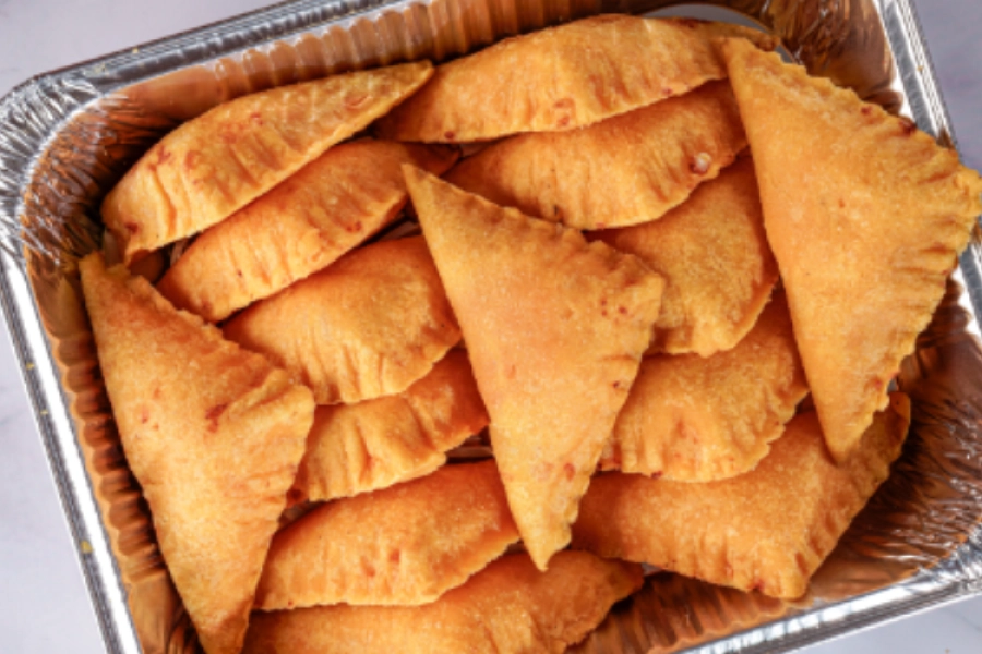 EMPANADAS DE QUESO CATERING