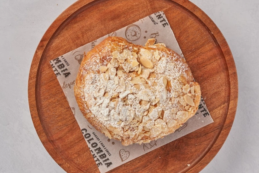 CROISSANT DE ALMENDRAS